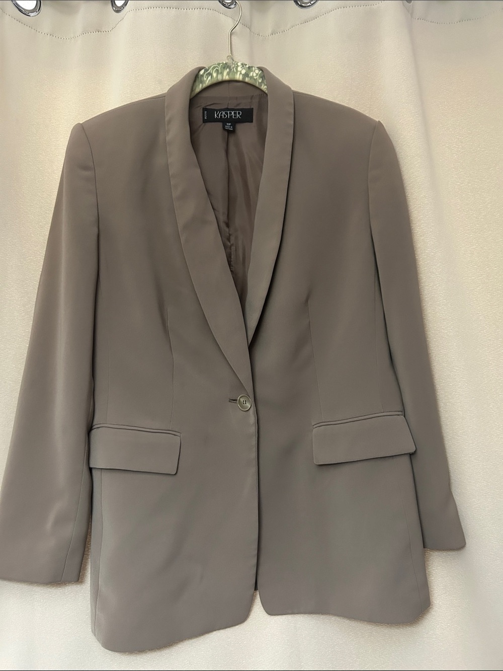Kasper Taupe Single-Button Shawl-Collar Blazer